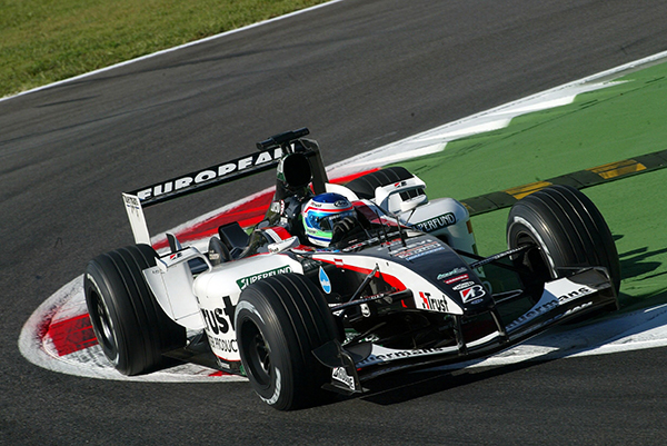 2003-09-12 GP Italia (ven) Sutton (2)