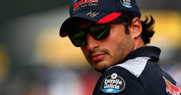 cARLOS sAINZ_rENAULT