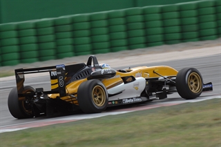 F3